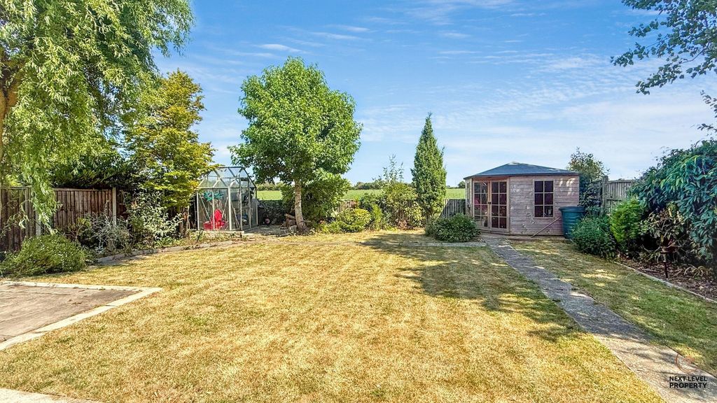 Property photo 2 of 24