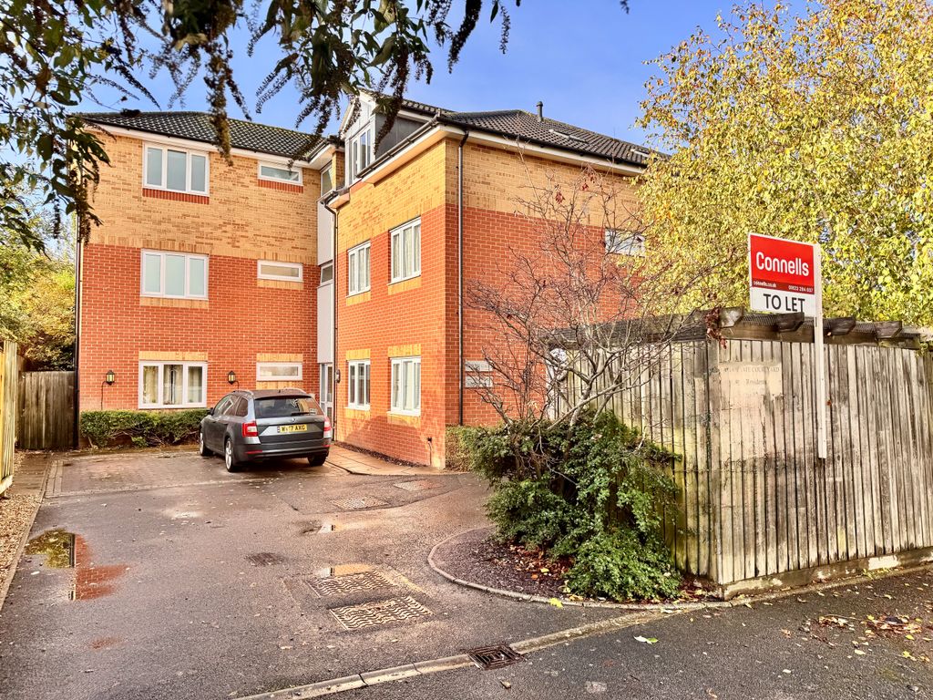 Property photo 2 of 17 Image