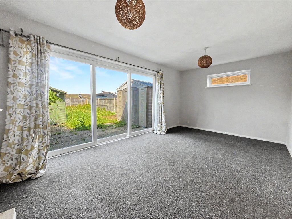 Property photo 2 of 12 Picture No. 36