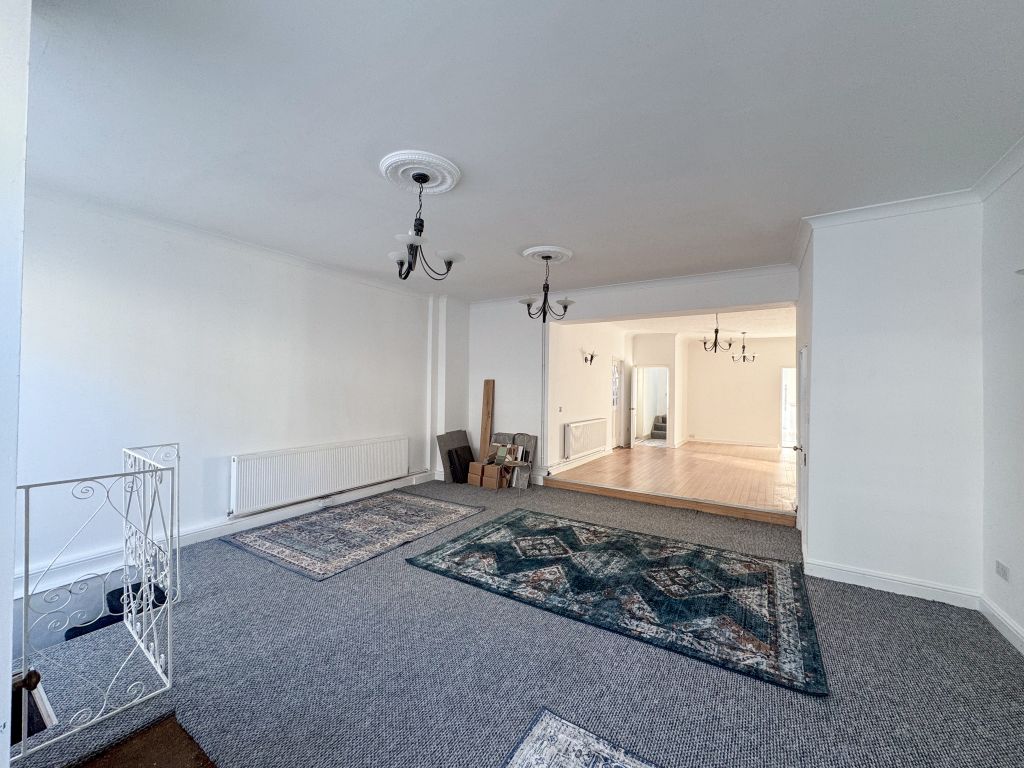 Property photo 3 of 34 Img_7677