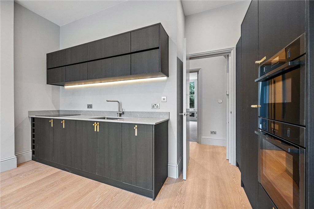 Property photo 3 of 9 Picture No. 02