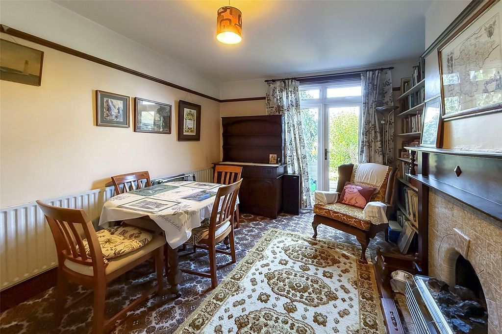 Property photo 3 of 19 Picture No. 17