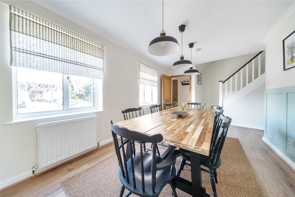 Property photo 3 of 9 1036199 (25)