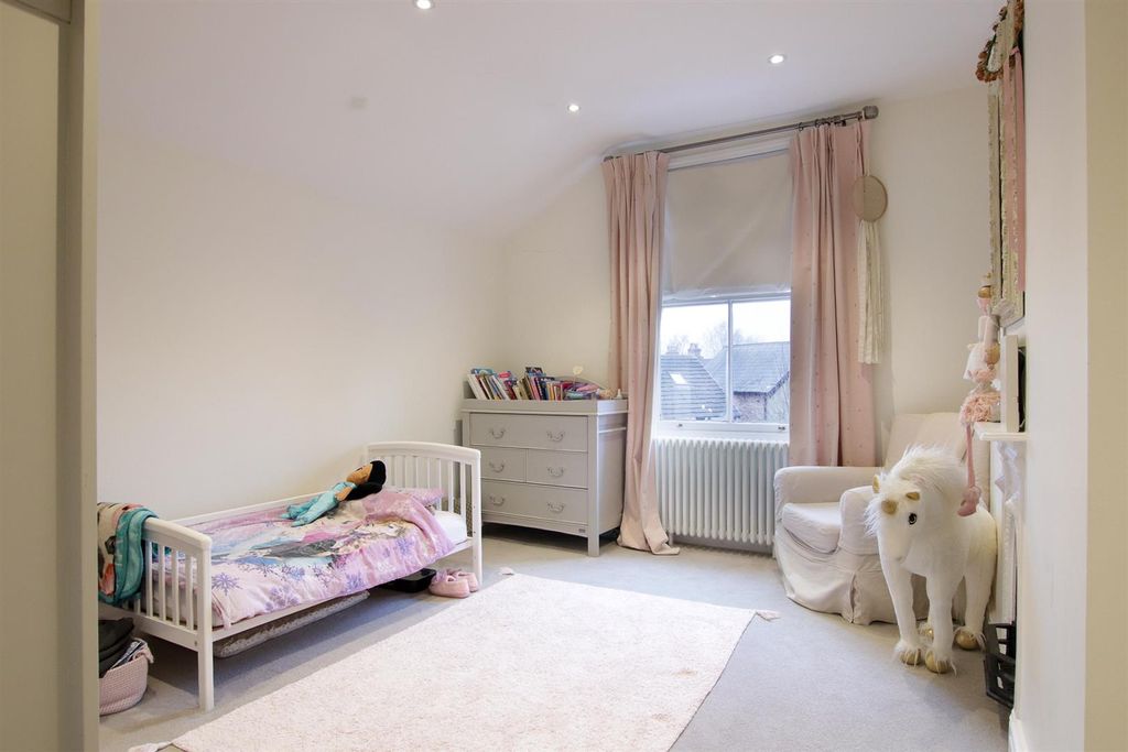 Additional image 23 of 5 bed terraced house for saleGarden Road, Knutsford WA16