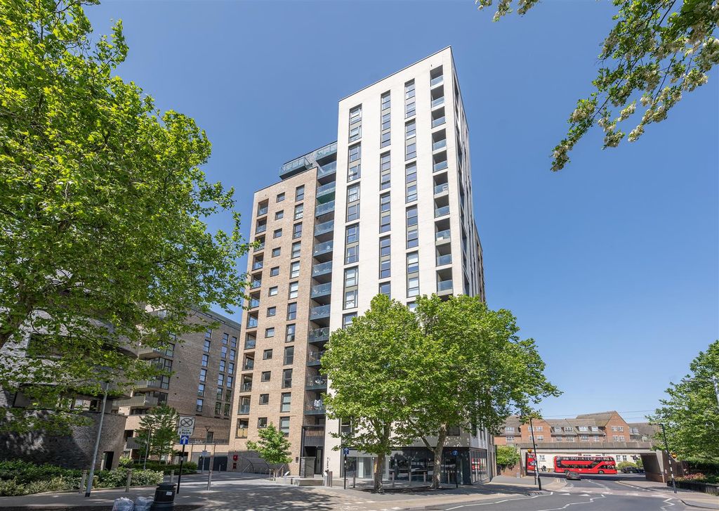 Property photo 1 of 15 Outside.Jpg