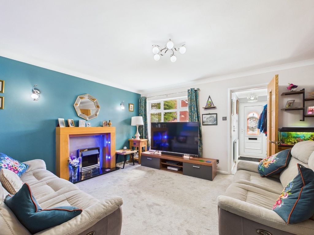 Property photo 3 of 40 4446338