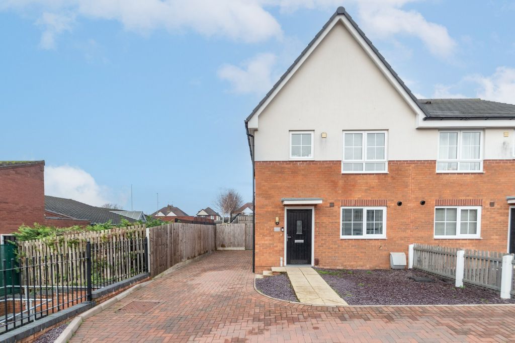 Property photo 1 of 15 Picture No. 16