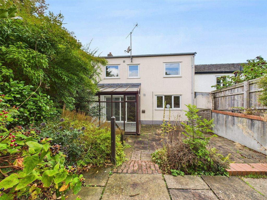 Property photo 2 of 31 Picture No. 44
