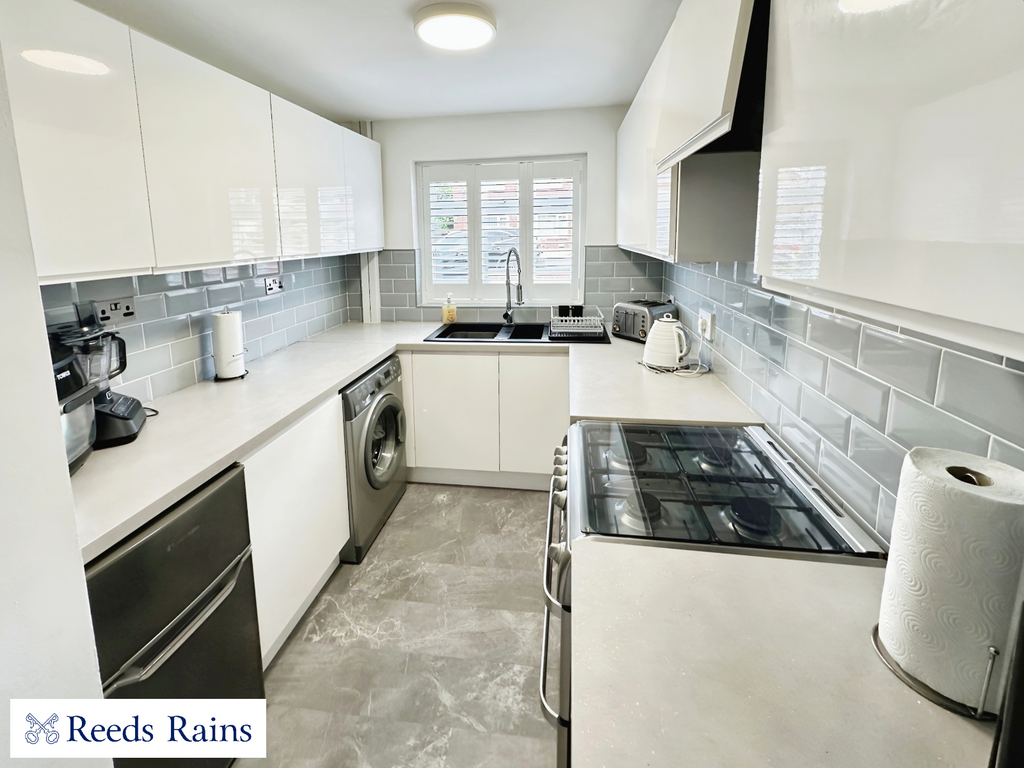 Property photo 3 of 10 Picture No. 04