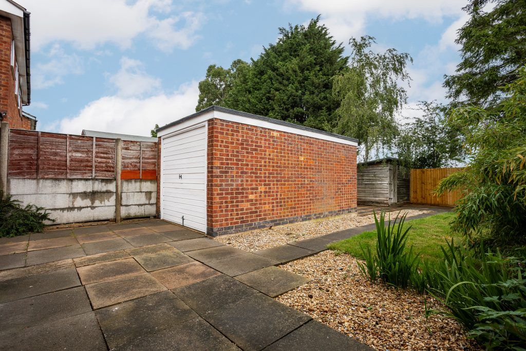 Property photo 2 of 29