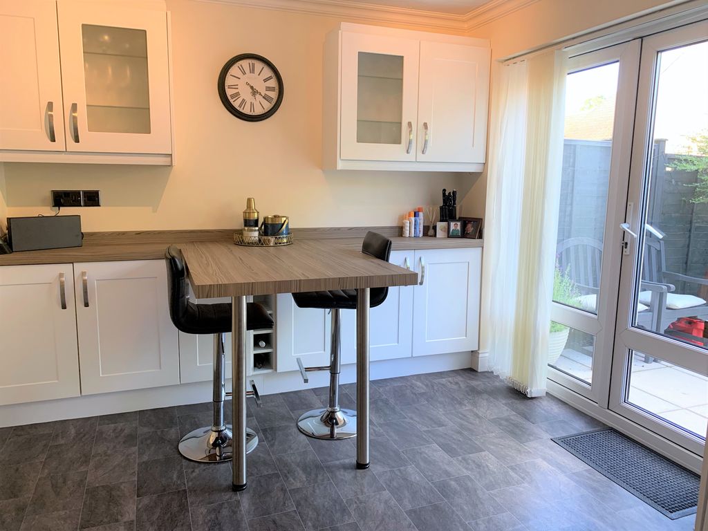 Property photo 3 of 13 3