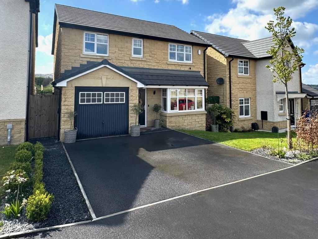 Property photo 1 of 40
