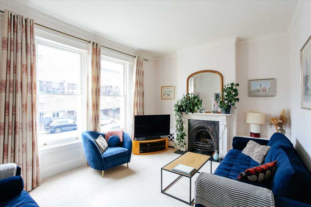 Property photo 3 of 26