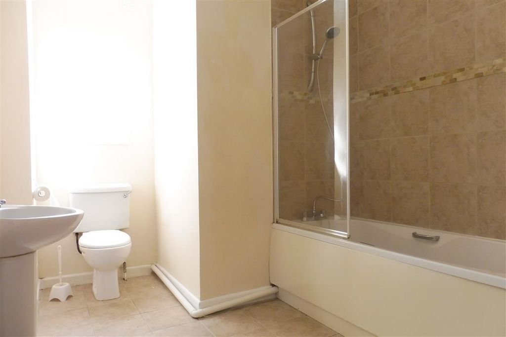 Property photo 3 of 4