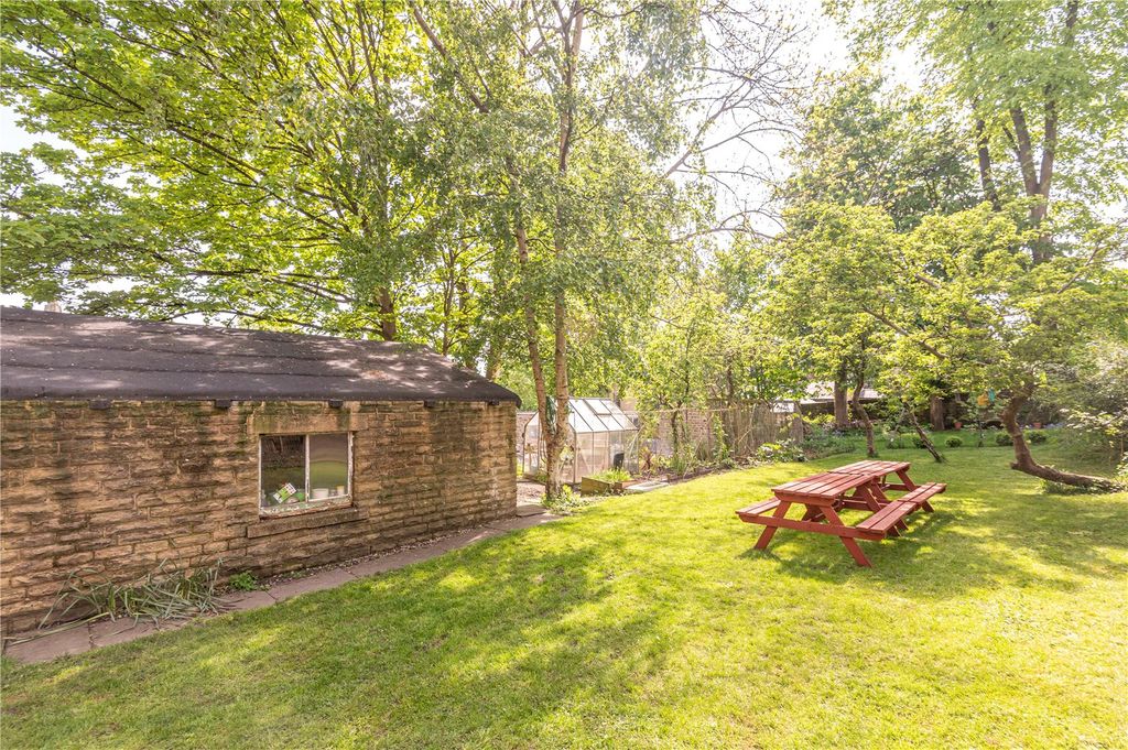 Property photo 2 of 11 Picture No. 09