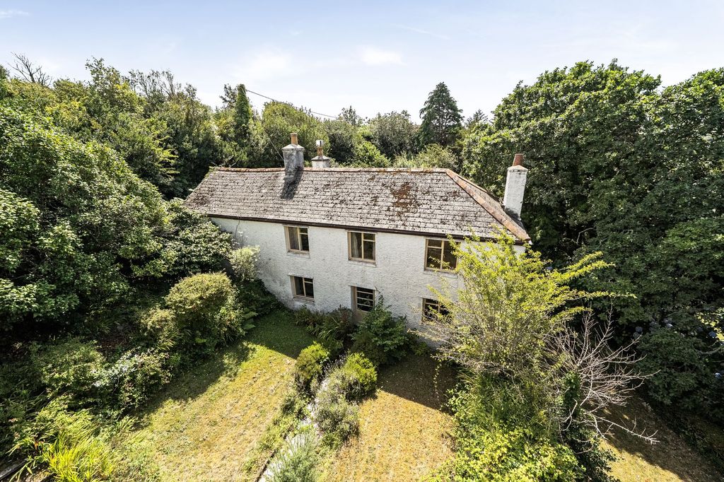 Property photo 3 of 16