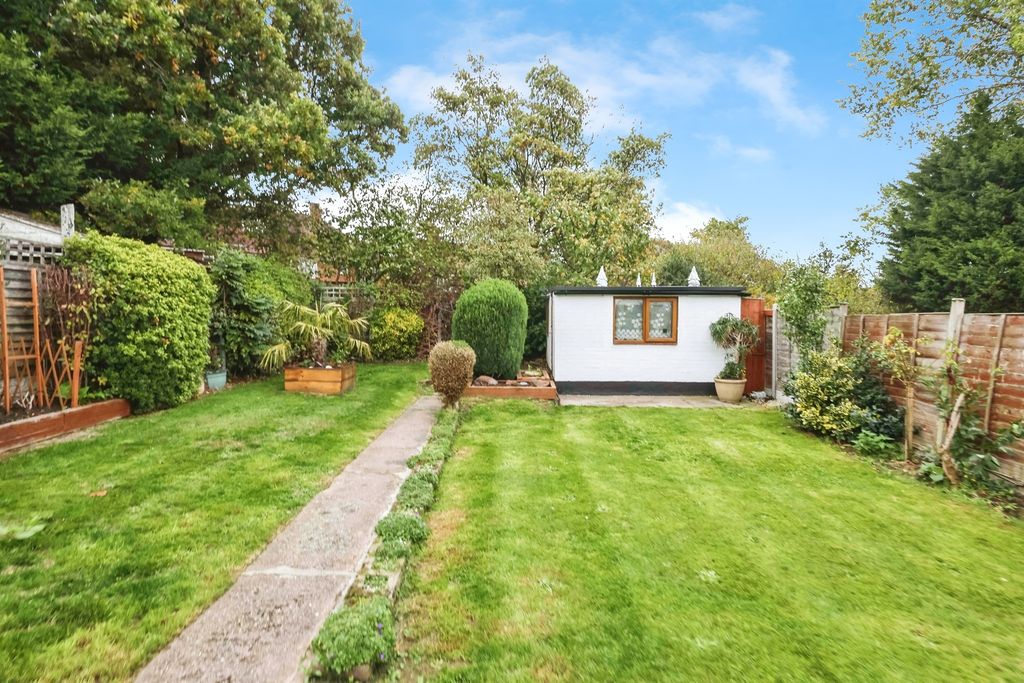 Property photo 3 of 19