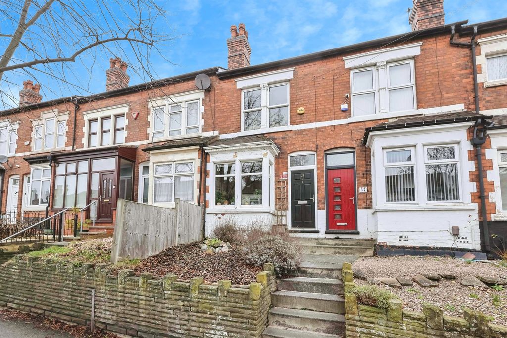 Property photo 2 of 20