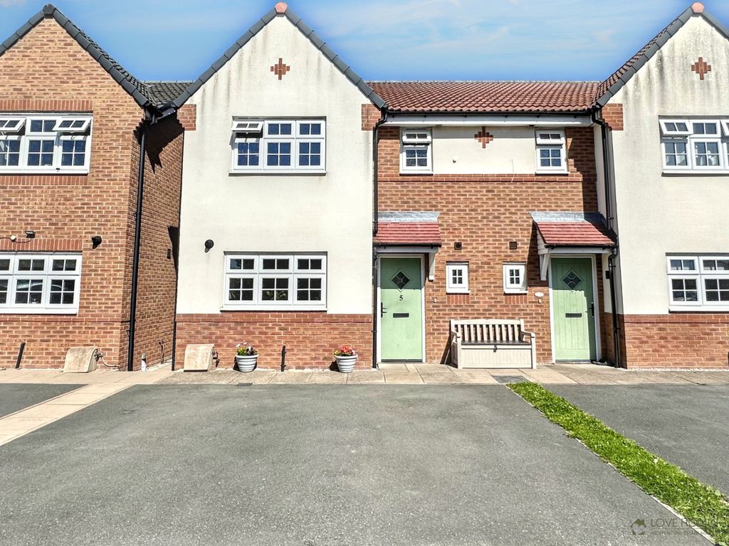 Property photo 1 of 22