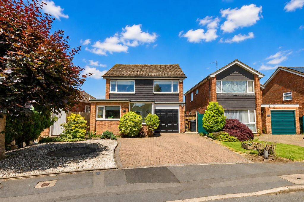 Property photo 1 of 22 Sunny Front.Jpg