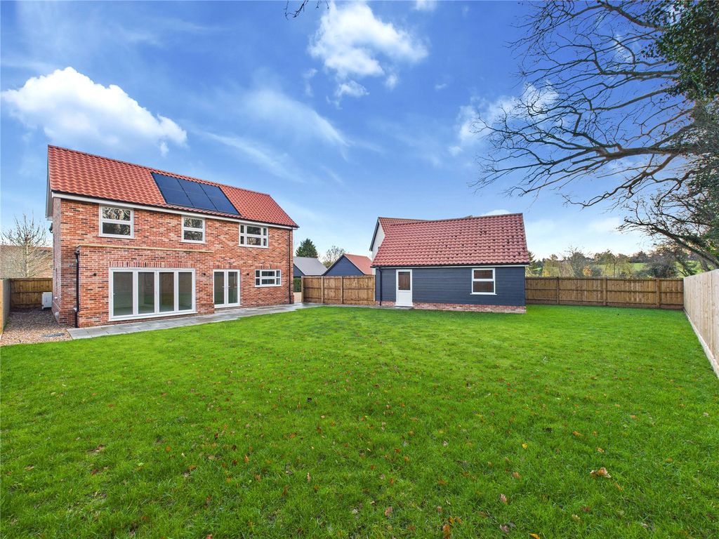 Property photo 2 of 16 Picture No. 29