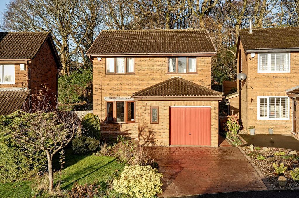 Property photo 1 of 21 1380807-1-69257ee0E6Be1.Jpg