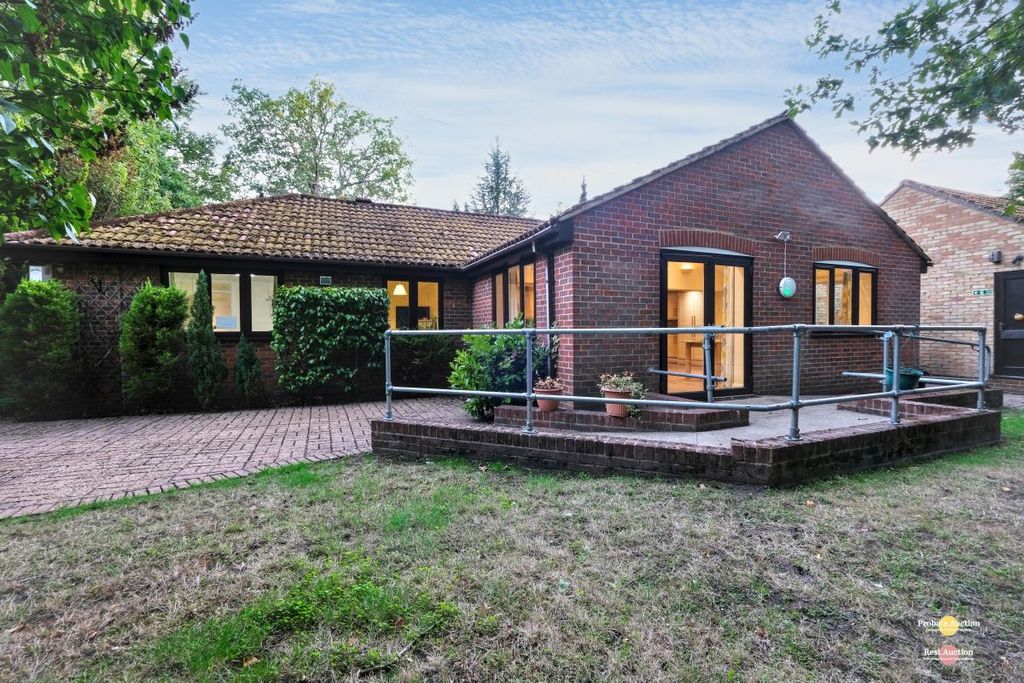 Property photo 1 of 19