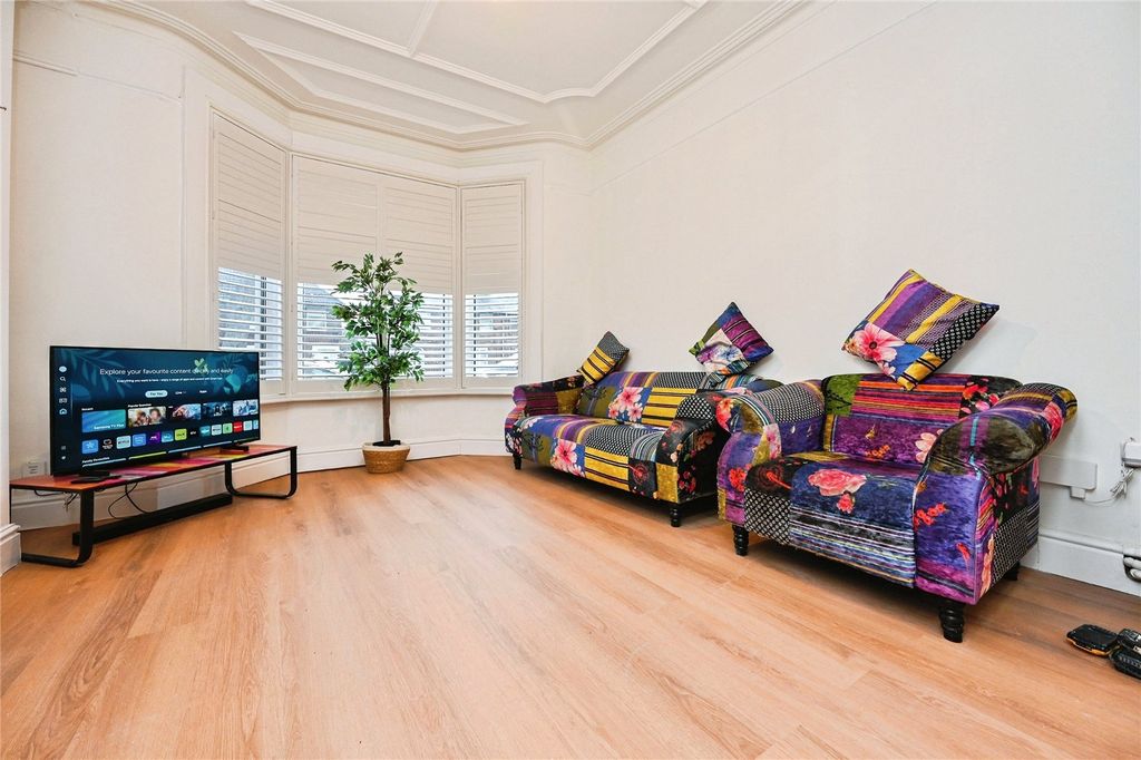 Property photo 3 of 14 Picture No. 04