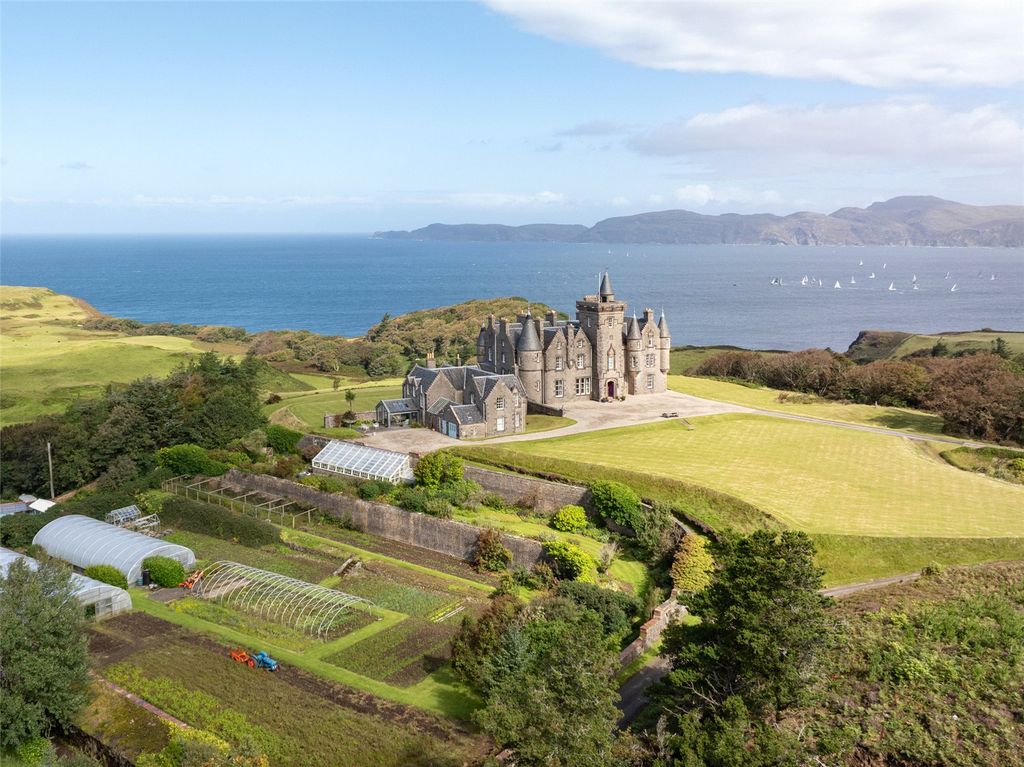 Property photo 1 of 40 Glengorm Castle