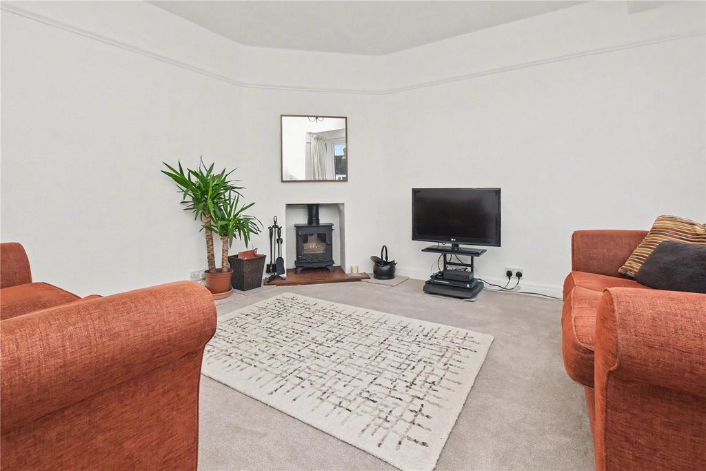 Property photo 3 of 20 Picture No. 09