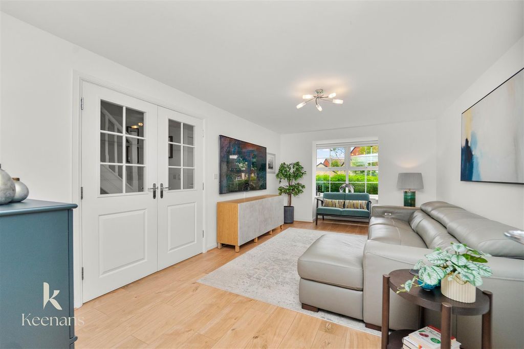 Property photo 3 of 70 2.Jpg