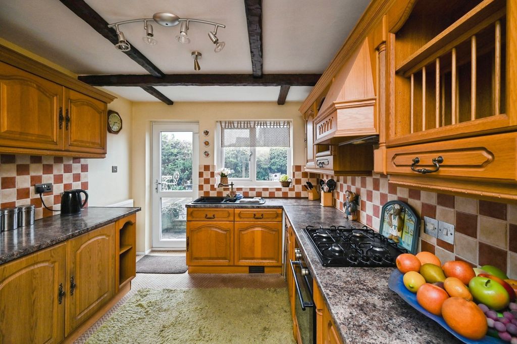 Property photo 2 of 15 Kitchen
