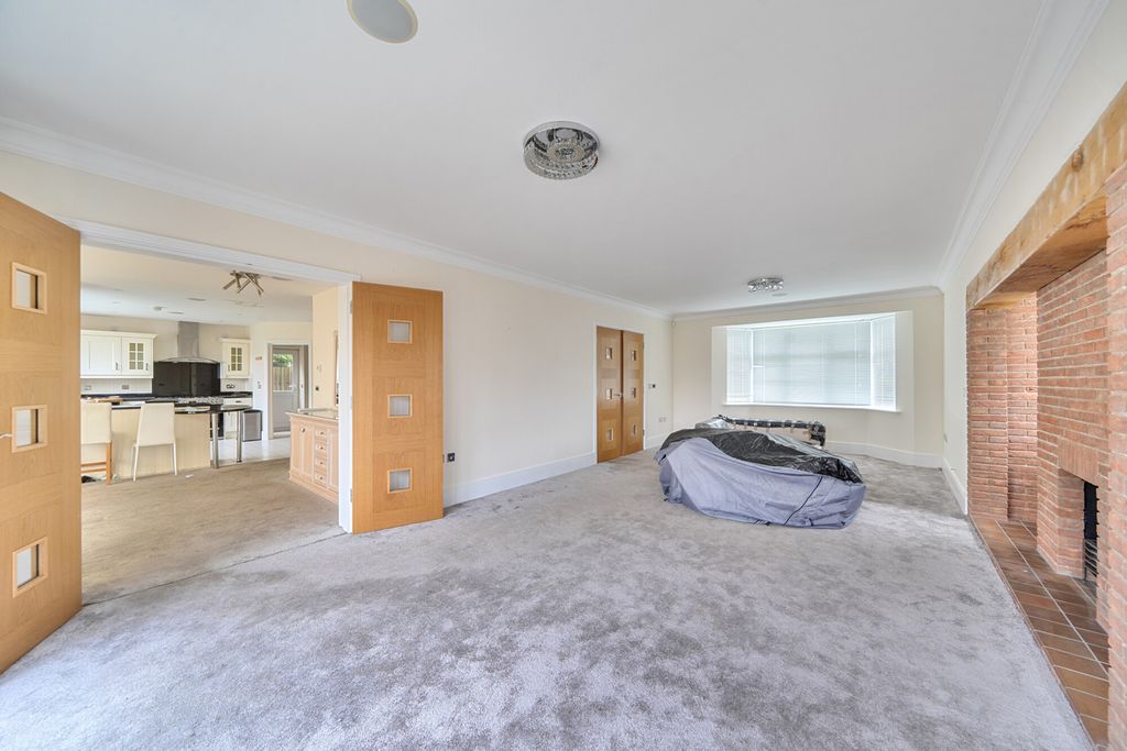 Property photo 2 of 21 1423388-11-69A827...