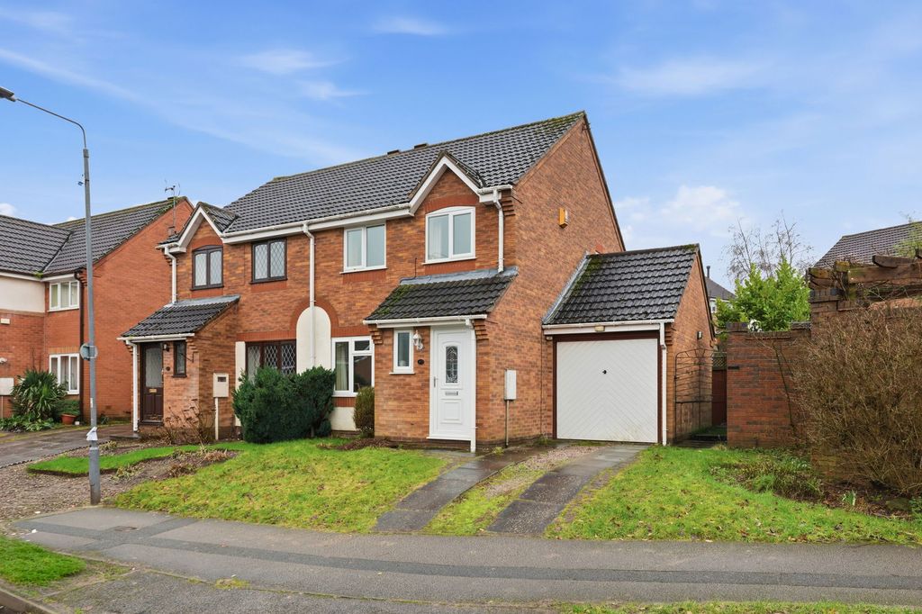 Property photo 1 of 12