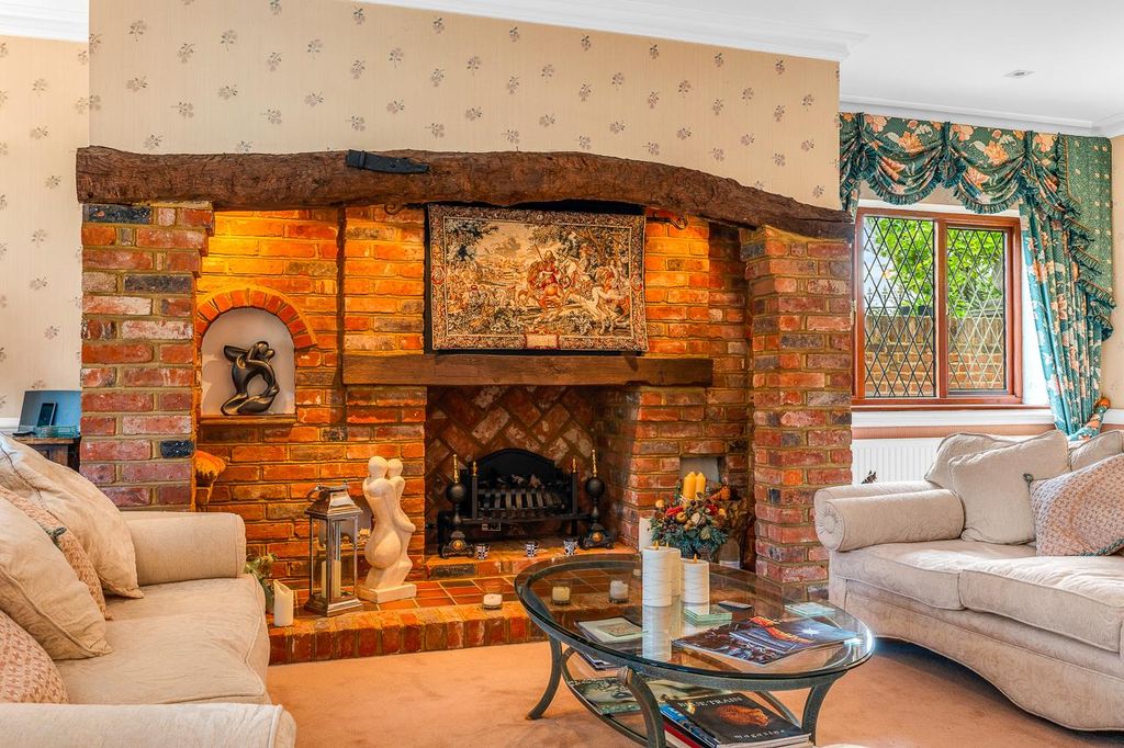 Additional image 8 of 6 bed property for saleWare Park, Ware SG12