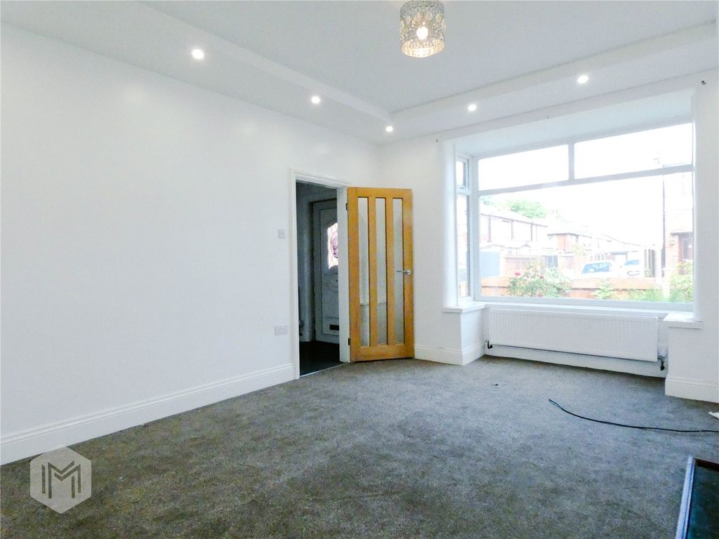 Property photo 2 of 17 Picture No. 14