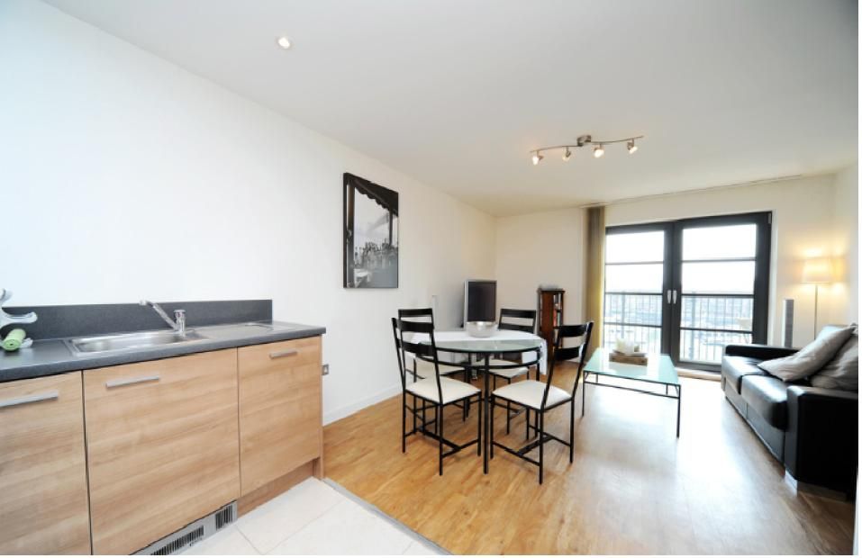 Property photo 2 of 12
