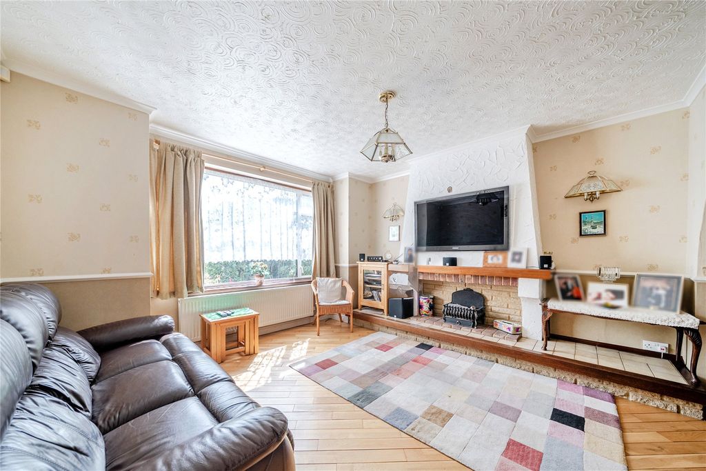 Property photo 2 of 25 Picture No. 37