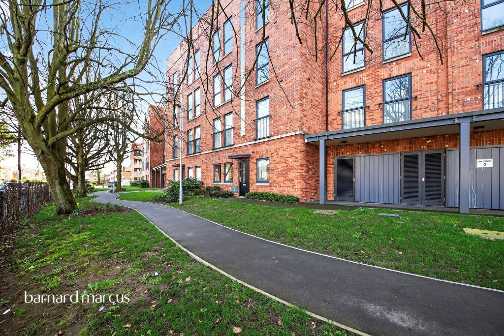 Property photo 2 of 11