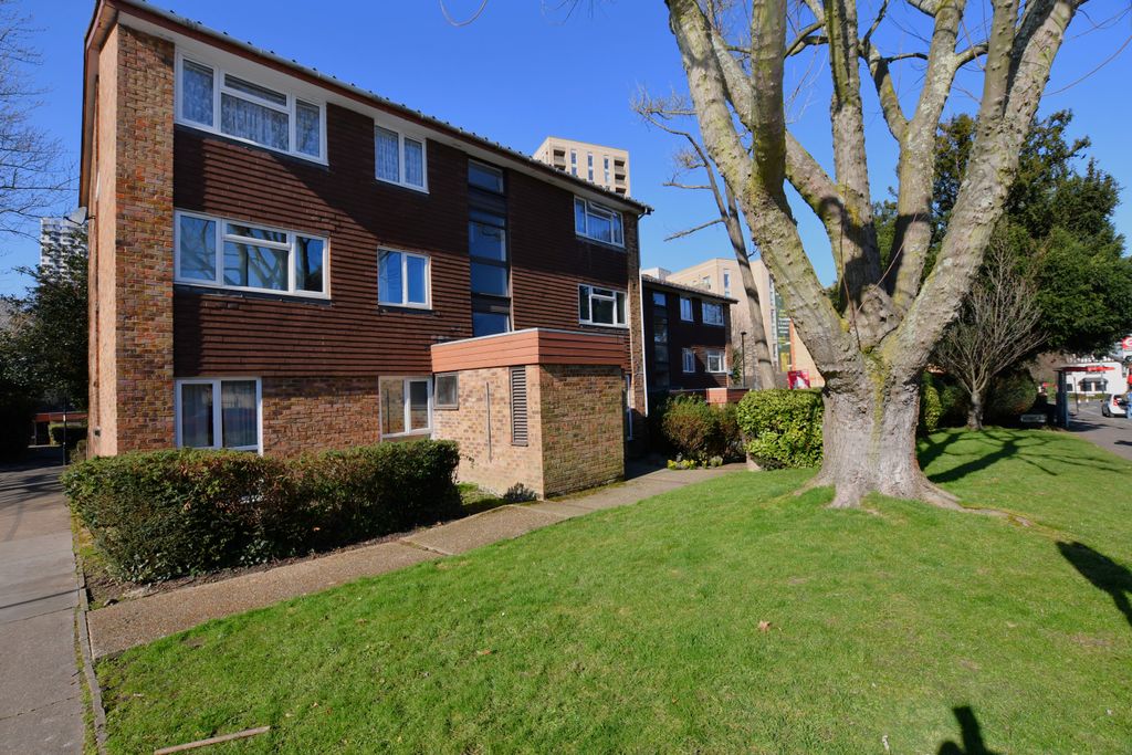 Property photo 1 of 13 12