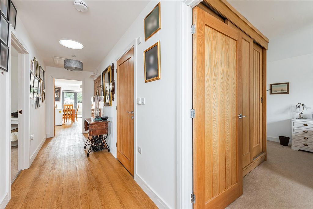 Property photo 3 of 19 Sketch_Ph6_6487175.Jpg