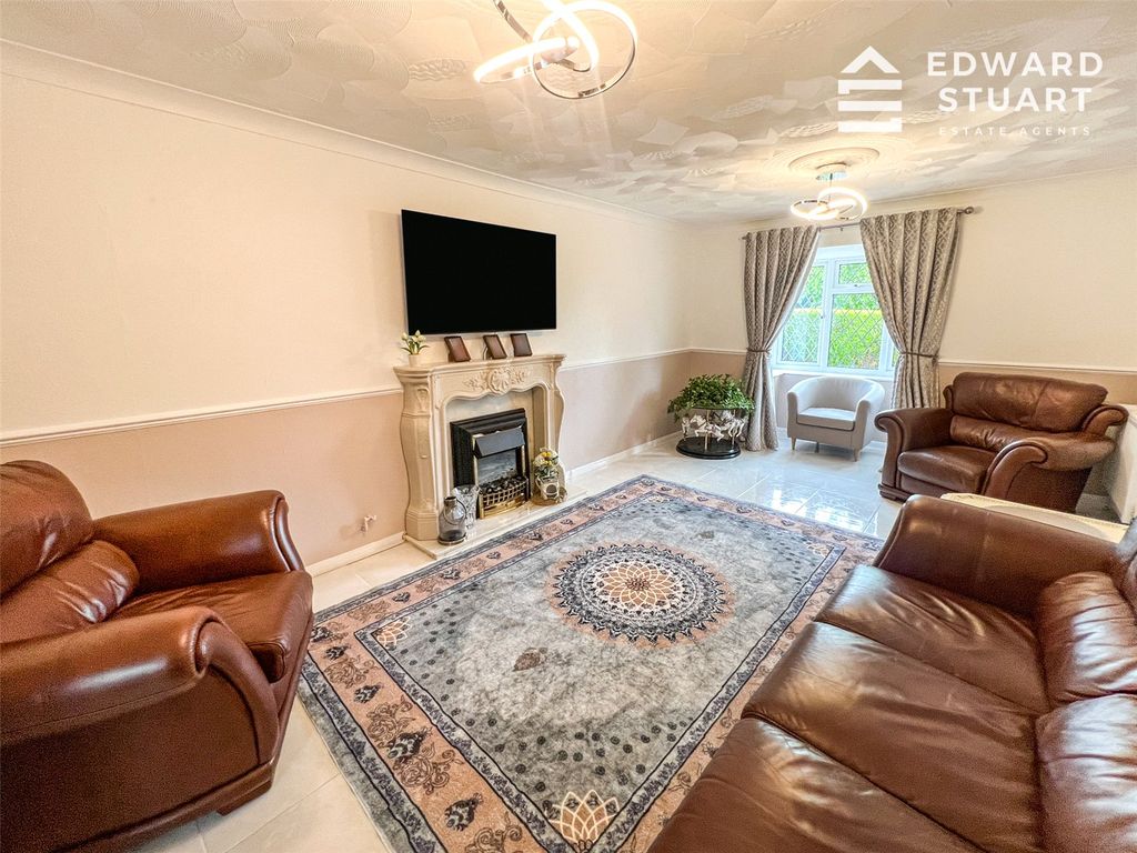 Property photo 2 of 15 Picture No. 03