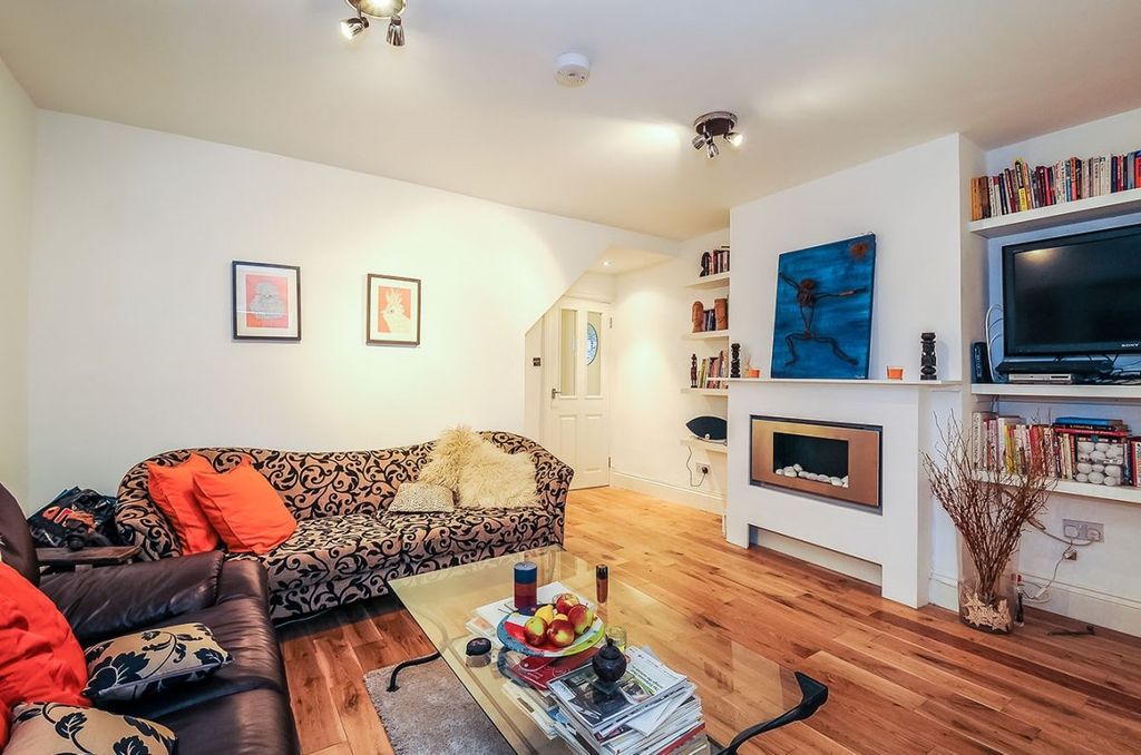 Property photo 1 of 6 Picture No. 10