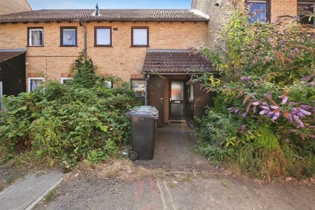 Property photo 2 of 10