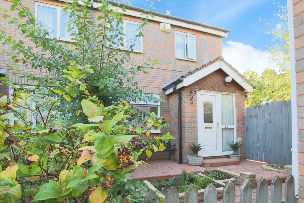 Property photo 1 of 13 4152934