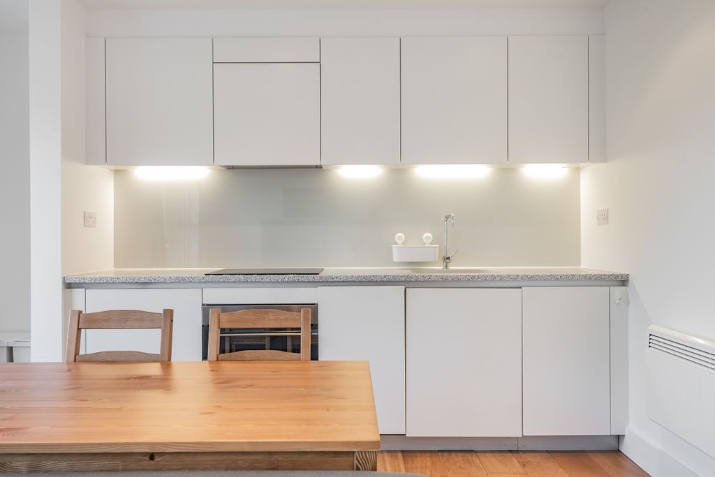 Property photo 2 of 7 651566 (3)