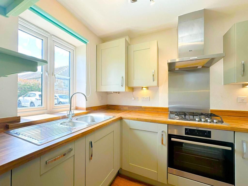 Property photo 3 of 16