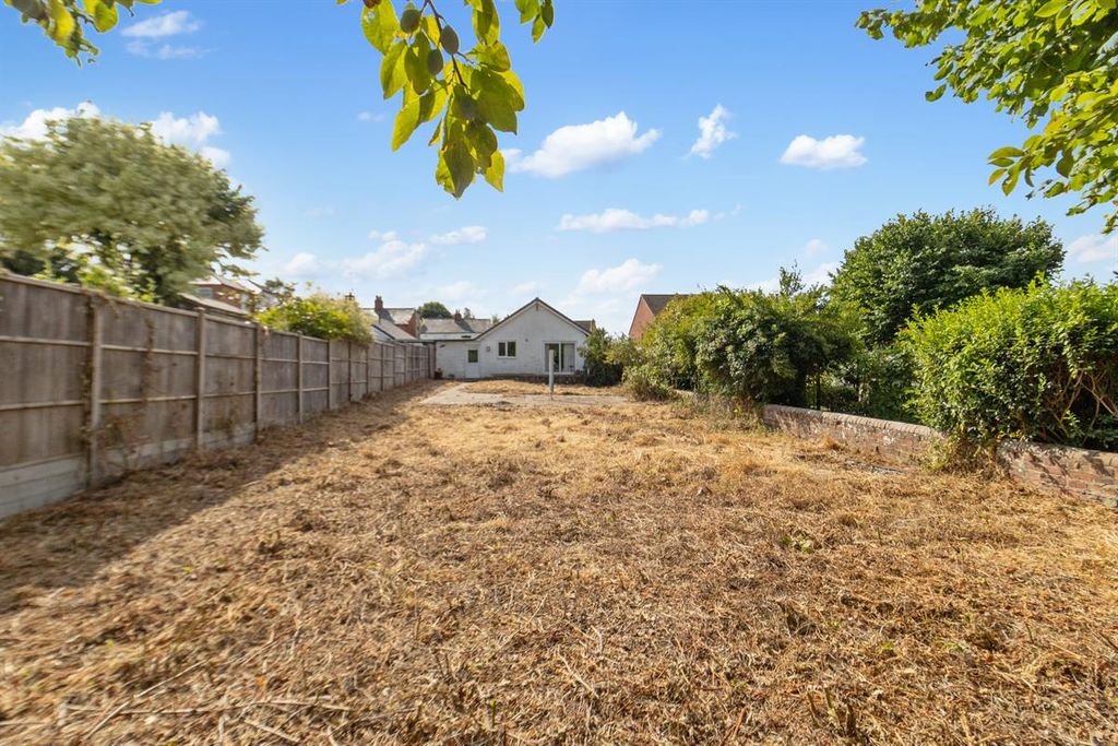 Property photo 2 of 13 Photo 3