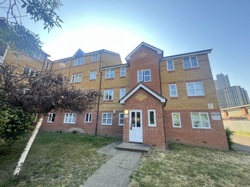 Property photo 1 of 7