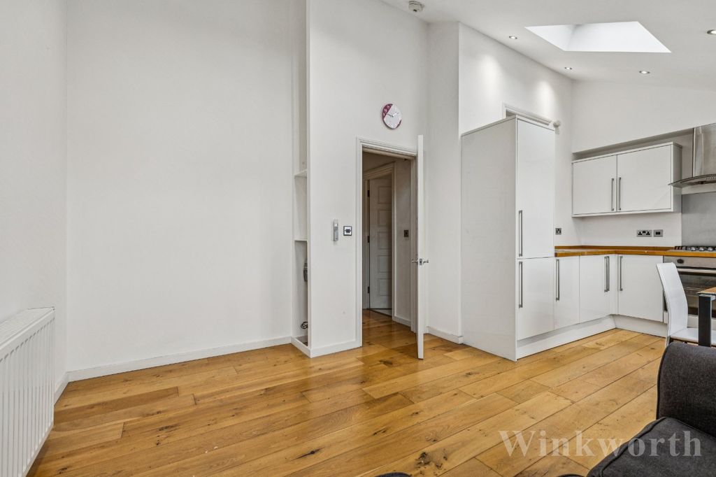 Property photo 3 of 8 Picture No. 08